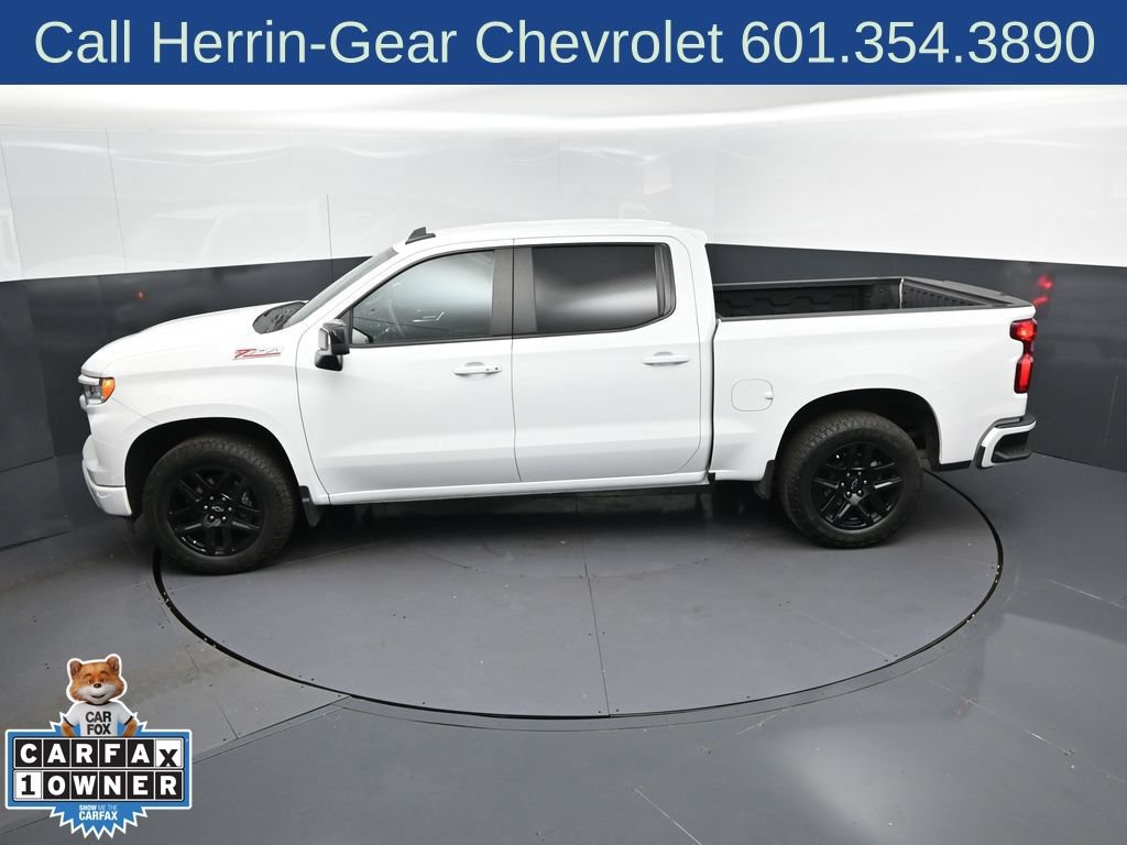 Used 2023 Chevrolet Silverado 1500 RST AWD/4WD image 26