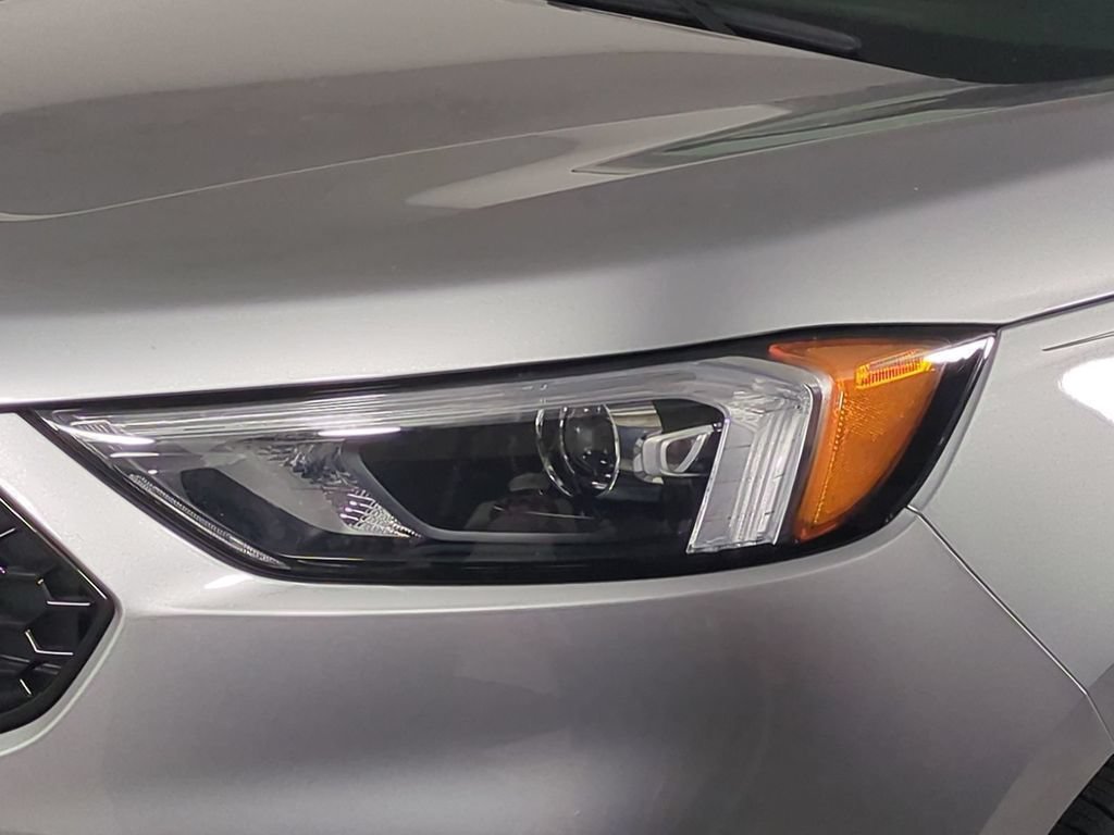 Used 2023 Ford Edge ST-Line AWD/4WD image 3