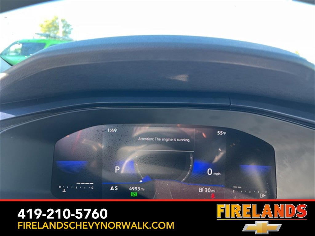 Used 2022 Volkswagen Taos SE w/ Panoramic Sunroof Package image 12