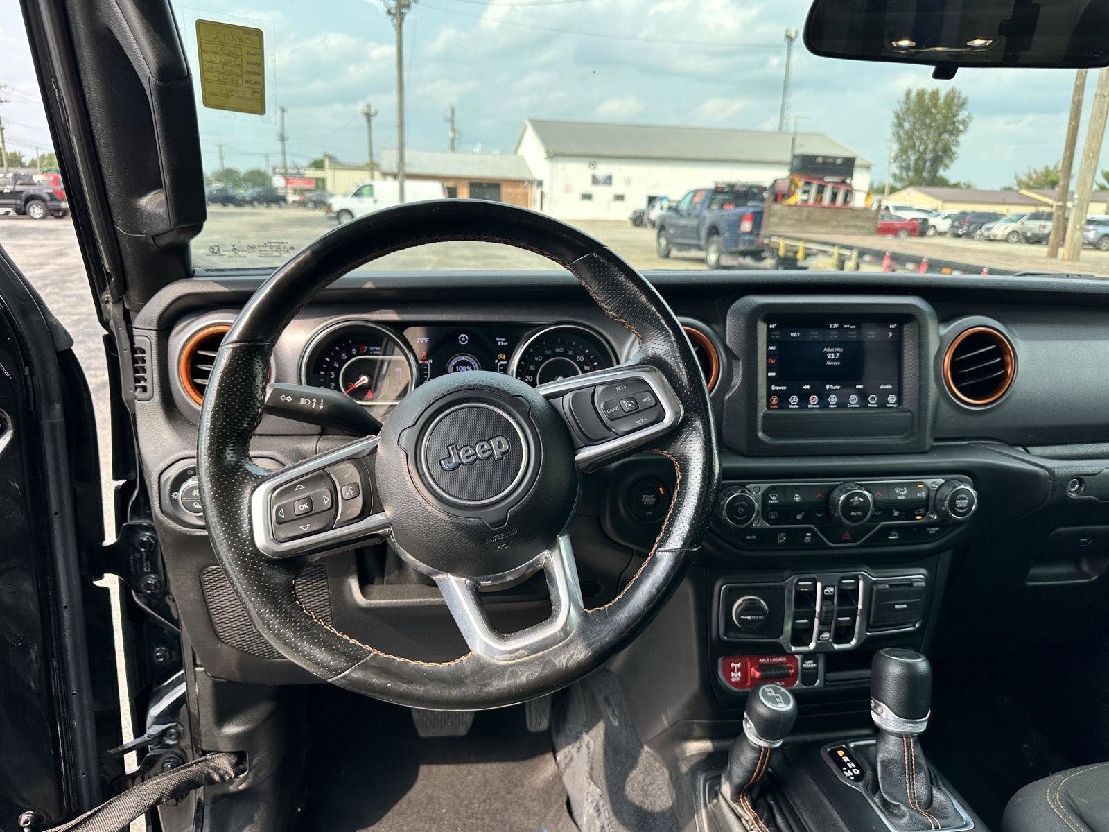 Used 2021 Jeep Gladiator Mojave w/ Cold Weather Group image 13