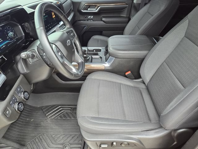 Used 2023 Chevrolet Silverado 1500 RST AWD/4WD image 13
