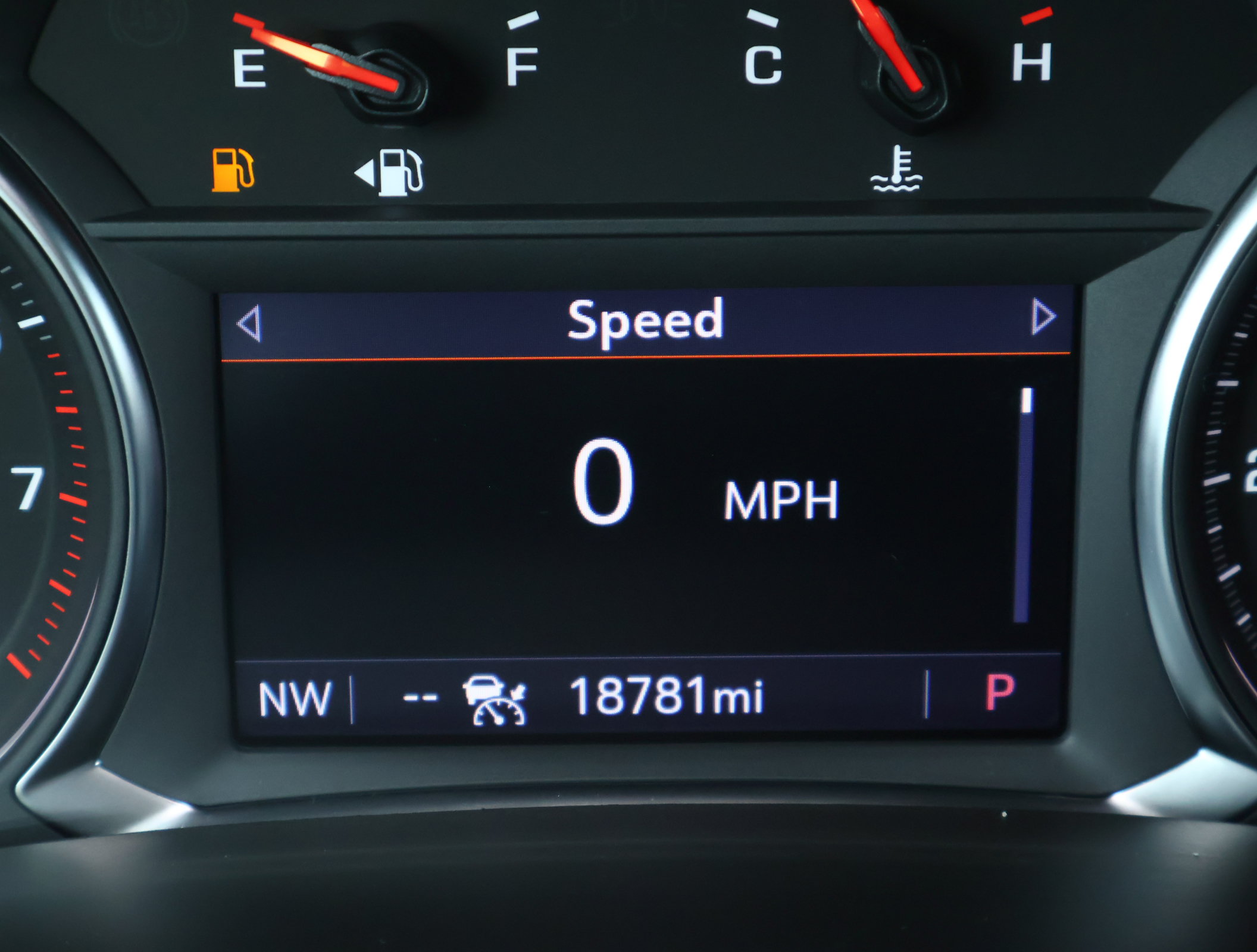Used 2024 Chevrolet Blazer LT w/ Convenience Package FWD image 4