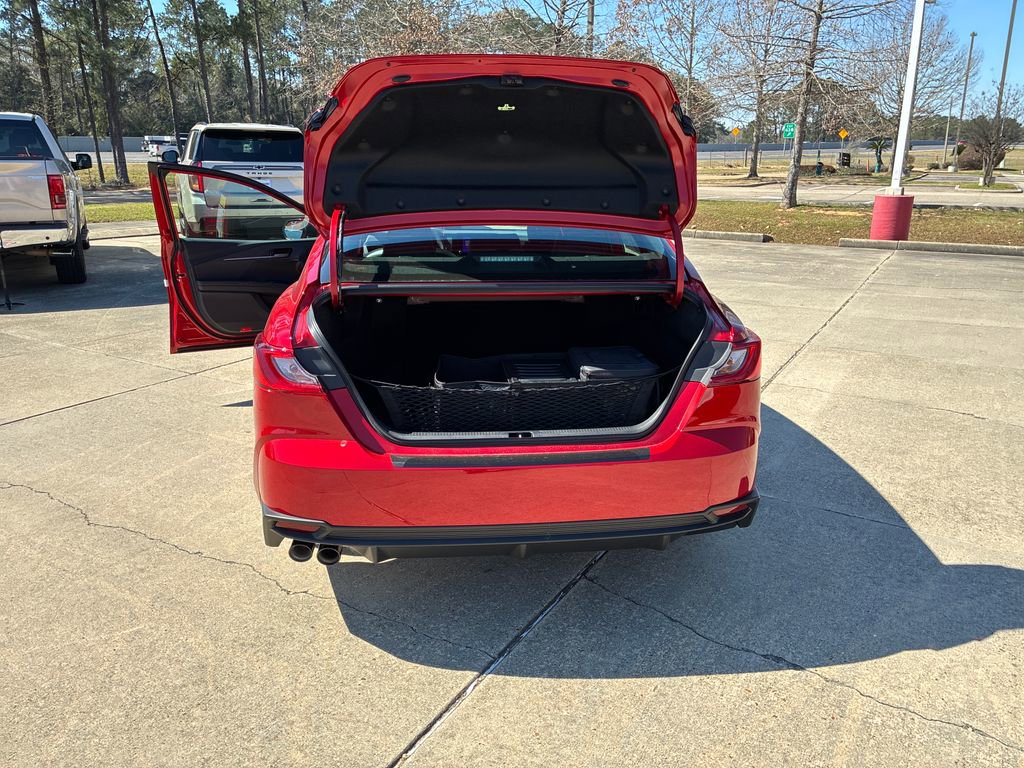 New 2026 Toyota Camry SE image 32