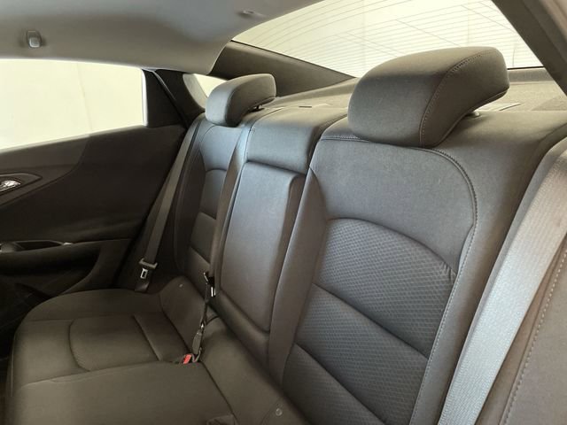 Used 2024 Chevrolet Malibu LT image 16
