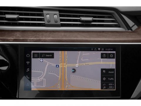 Used 2021 Audi e-tron Premium Plus w/ Premium Plus Package image 16