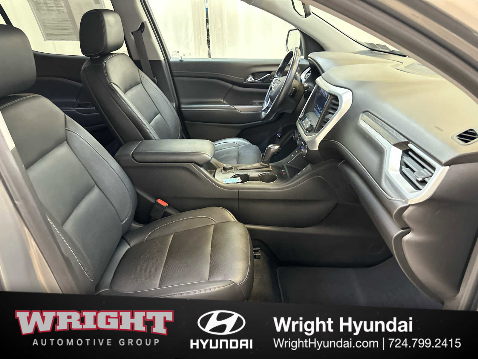 Used 2019 GMC Acadia SLT AWD/4WD image 19