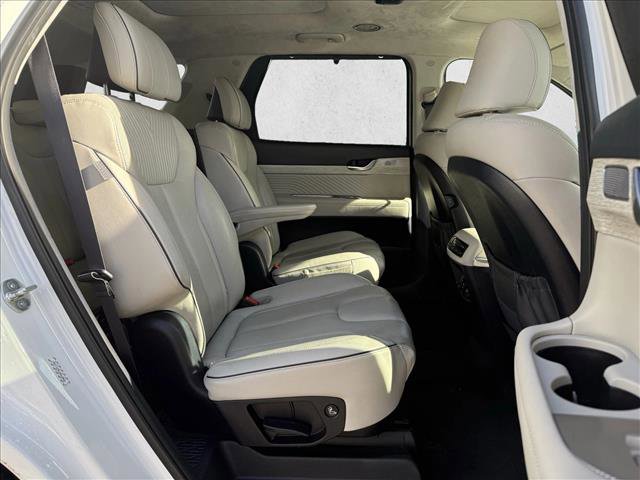 Used 2024 Hyundai Palisade Calligraphy image 20
