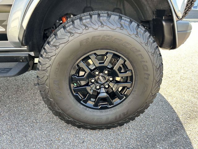 Used 2024 Ford Bronco Raptor AWD/4WD image 3