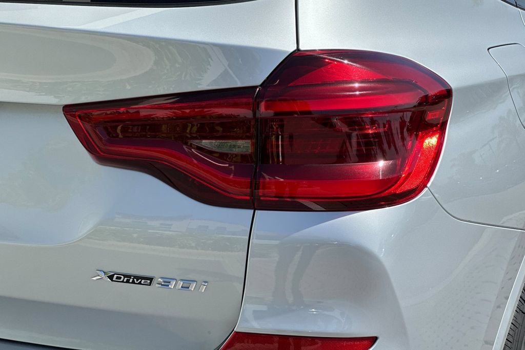 Used 2021 BMW X3 xDrive30i w/ Executive Package AWD/4WD image 34