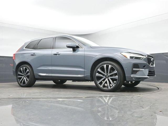 Used 2023 Volvo XC60 B5 Ultimate w/ Protection Package Premier AWD/4WD image 14