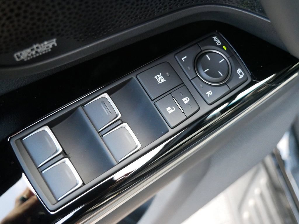 New 2026 Lexus LX 600 4WD w/ Appearance Package image 15
