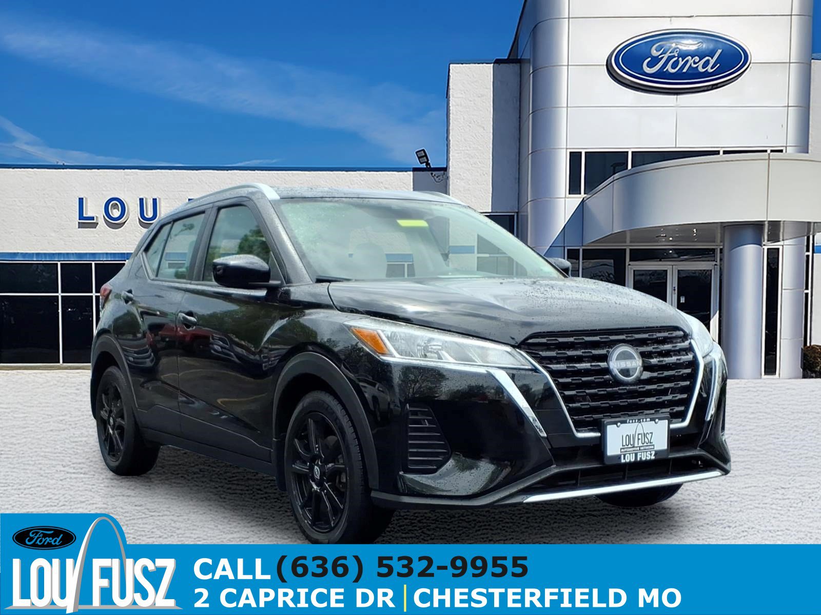Used 2023 Nissan Kicks SV image 1