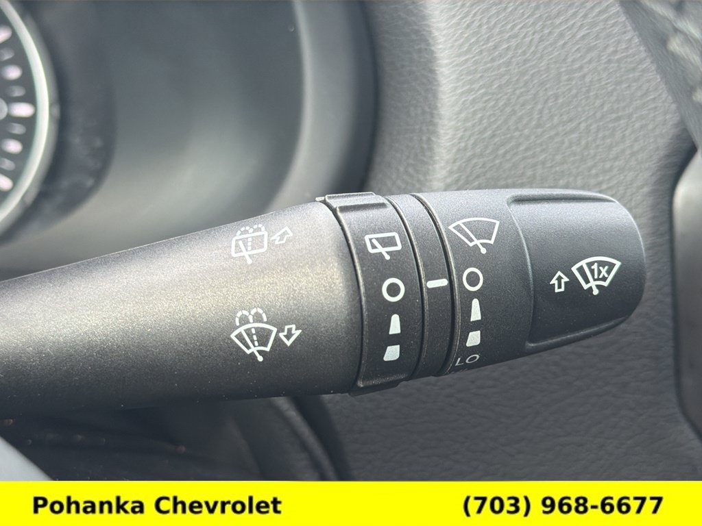 Used 2023 Jeep Renegade Altitude w/ Sun/Sound Group AWD/4WD image 11