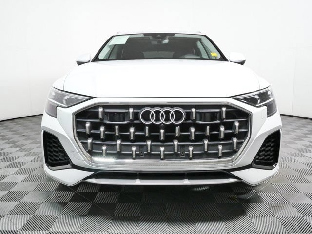 Used 2024 Audi Q8 Prestige AWD/4WD image 37