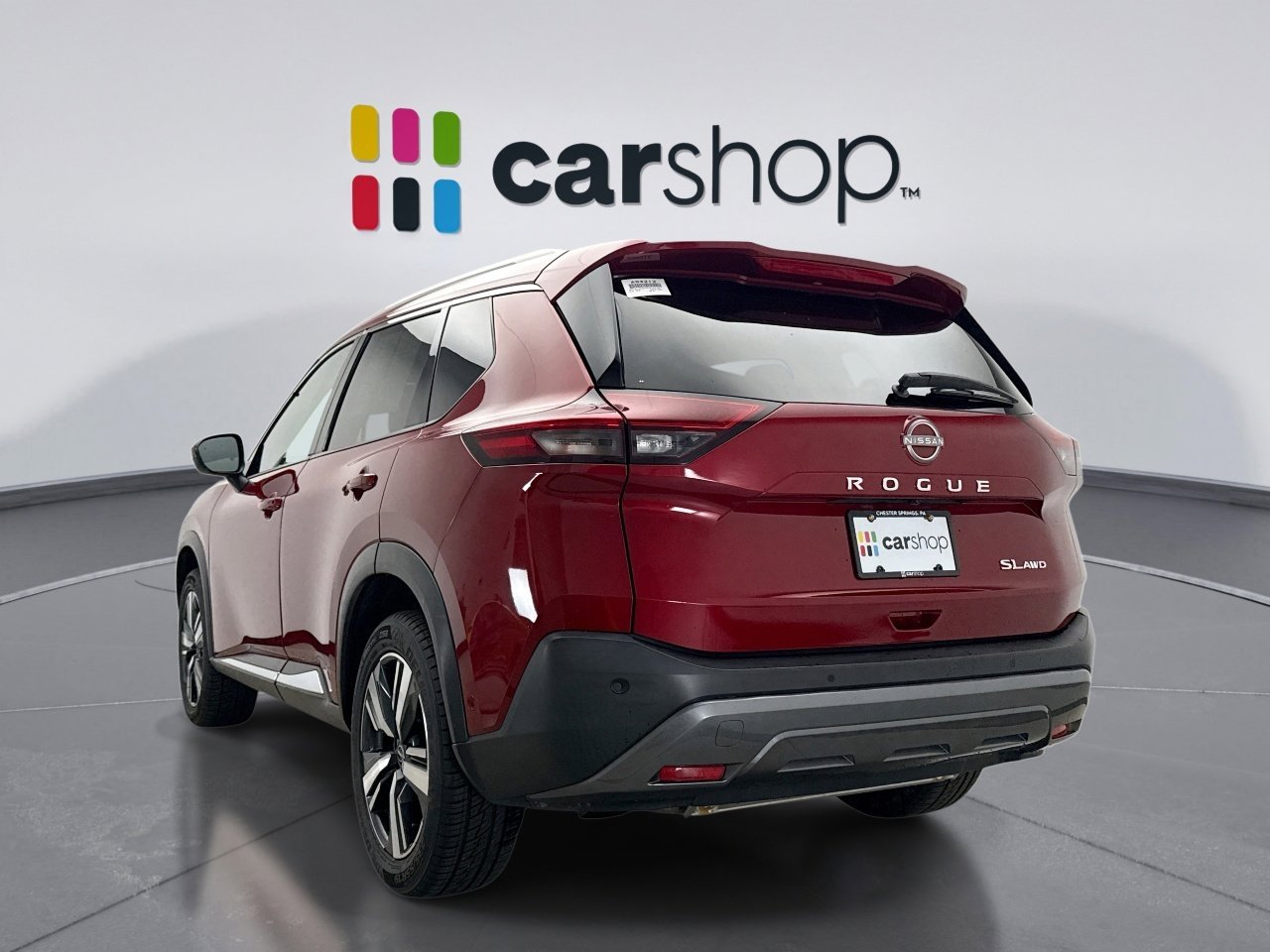 Used 2023 Nissan Rogue SL w/ SL Premium Package image 3