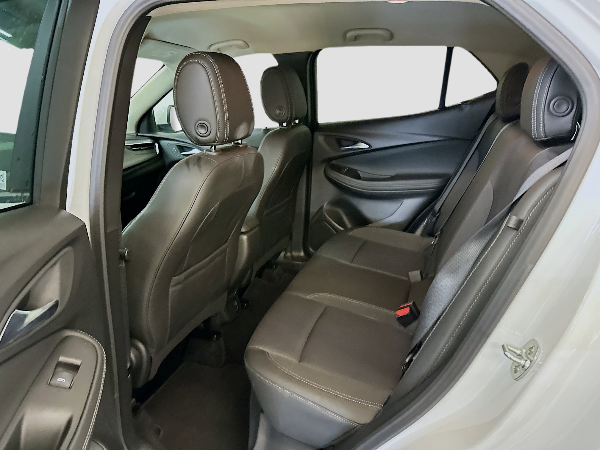 Used 2025 Buick Encore GX Preferred image 28