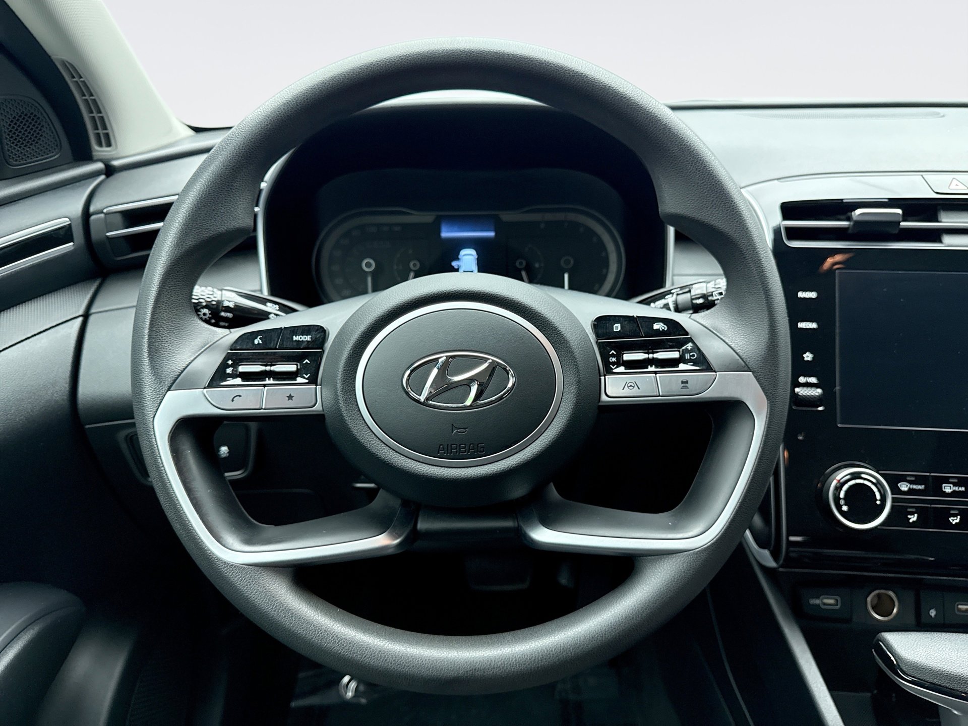 Used 2023 Hyundai Tucson SEL AWD/4WD image 12