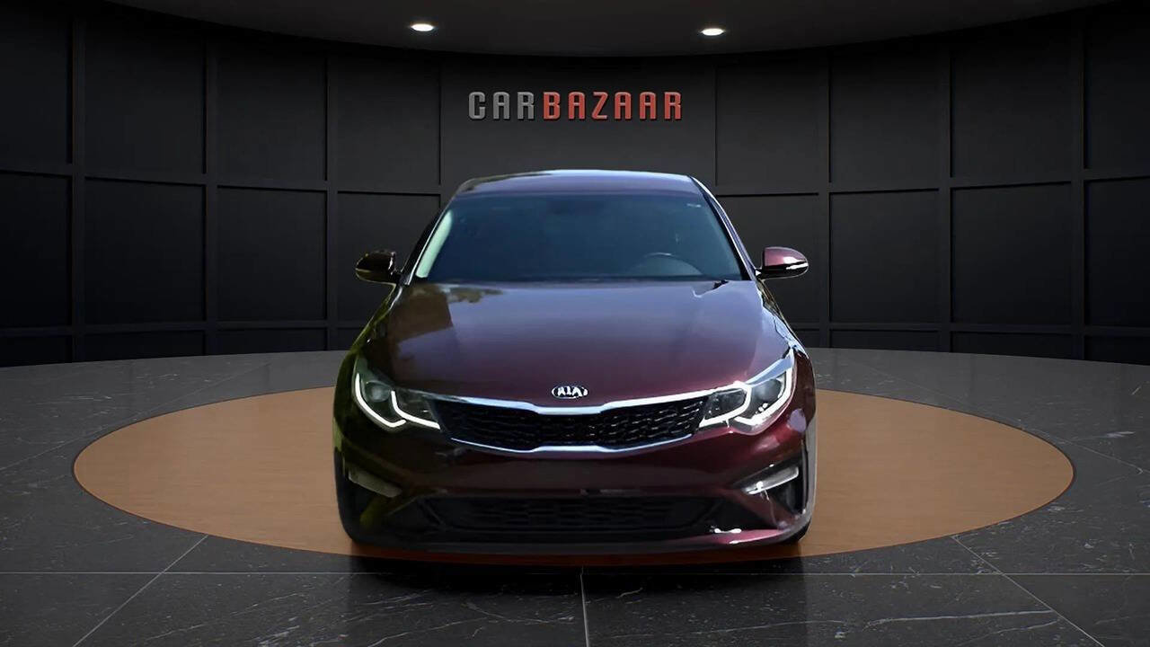 Used 2020 Kia Optima LX image 2
