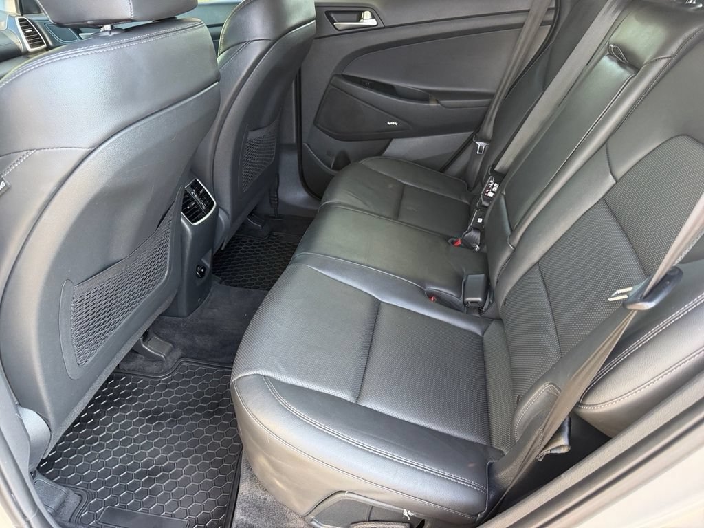 Used 2021 Hyundai Tucson Limited AWD/4WD image 14