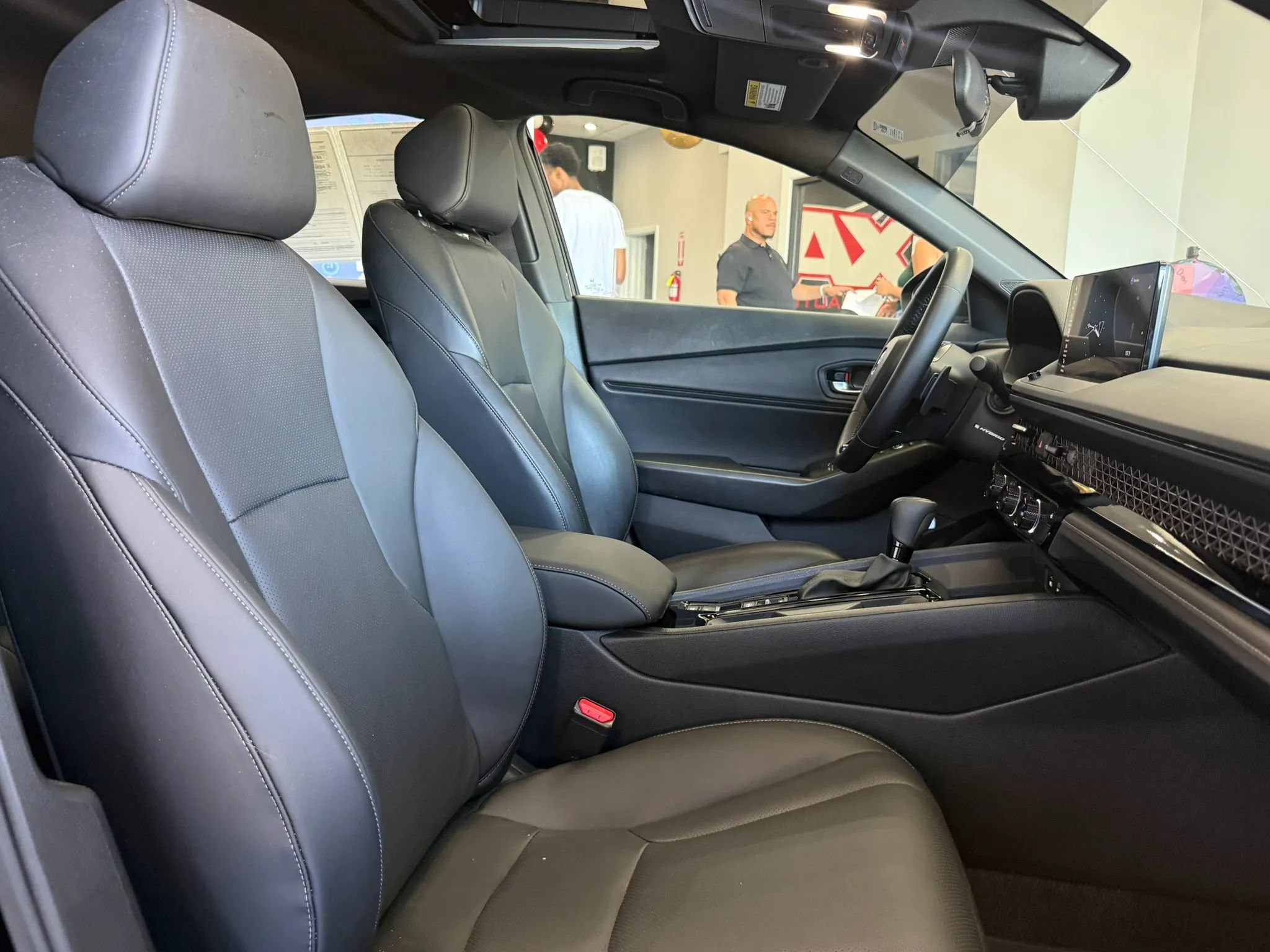 Used 2025 Honda Accord Sport image 23