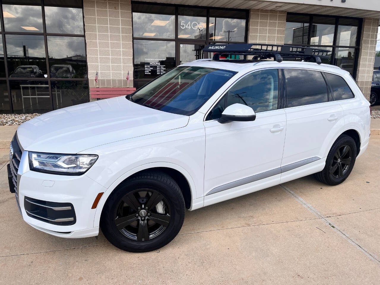 Used 2019 Audi Q7 2.0T Premium w/ Convenience Package AWD/4WD image 2