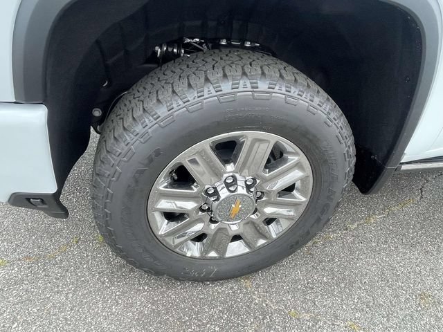 New 2026 Chevrolet Silverado 2500 High Country w/ High Country Premium Package AWD/4WD image 9