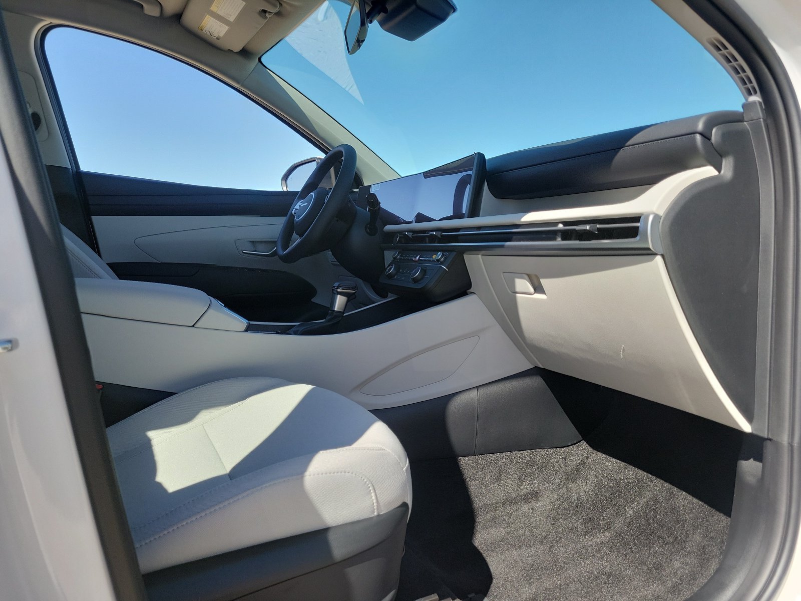 New 2026 Hyundai Tucson SE FWD image 17