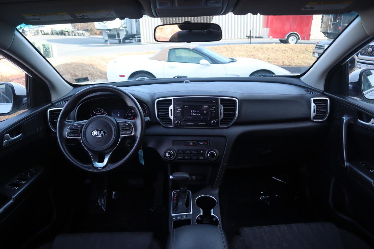 Used 2019 Kia Sportage LX image 41