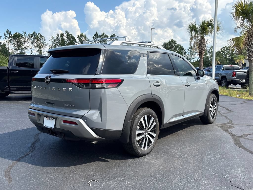 Used 2025 Nissan Pathfinder Platinum FWD image 35