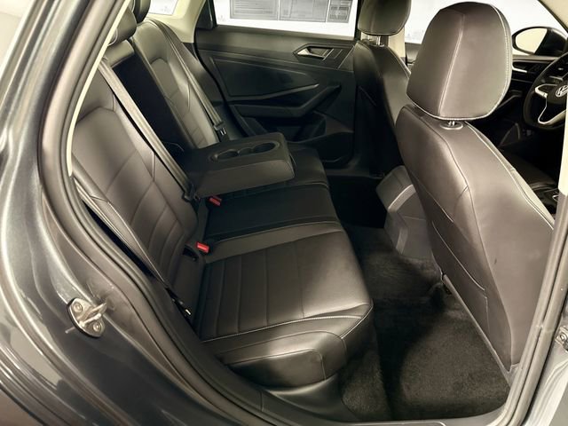 Used 2023 Volkswagen Jetta SE FWD image 36
