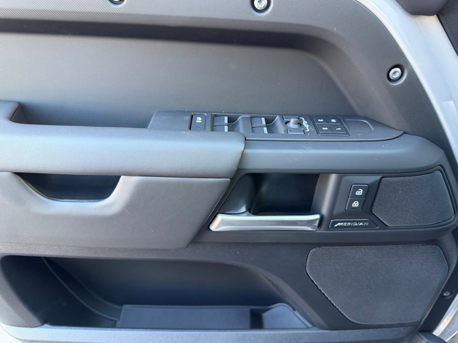 New 2026 Land Rover Defender 110 S image 23