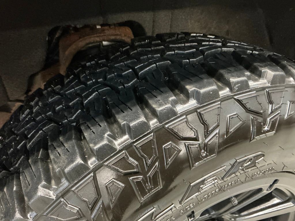 Used 2019 Chevrolet Silverado 1500 LT w/ All Star Edition image 12