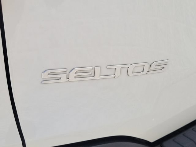 Used 2024 Kia Seltos S AWD/4WD image 5
