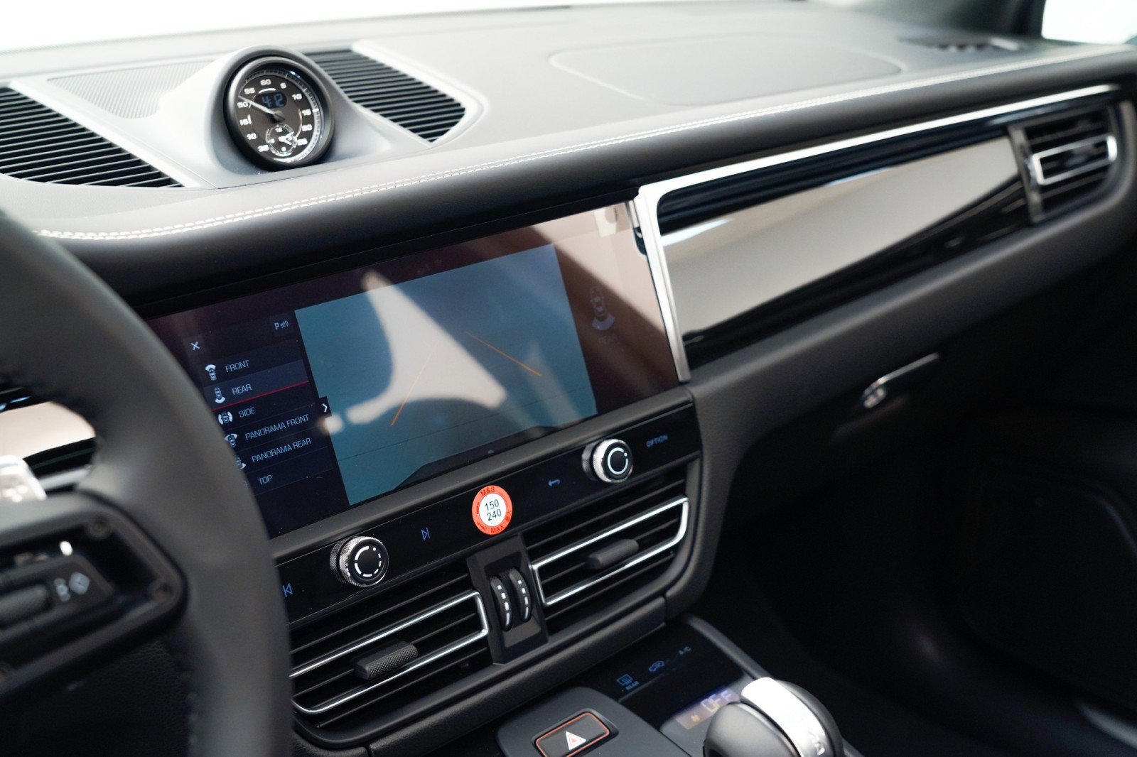 New 2026 Porsche Macan S image 28