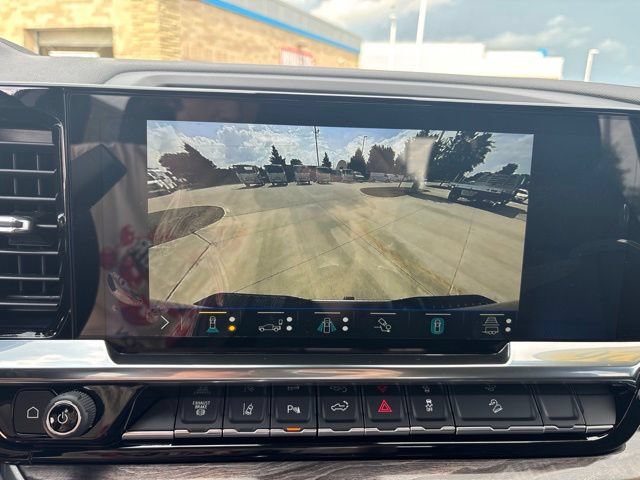 New 2026 Chevrolet Silverado 2500 LTZ w/ LTZ Convenience Package AWD/4WD image 15