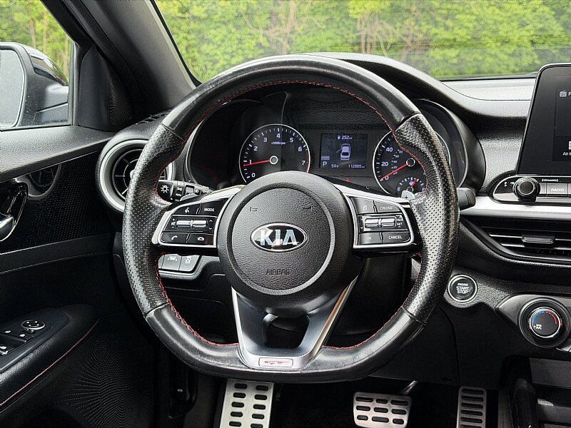 Used 2020 Kia Forte GT FWD image 12