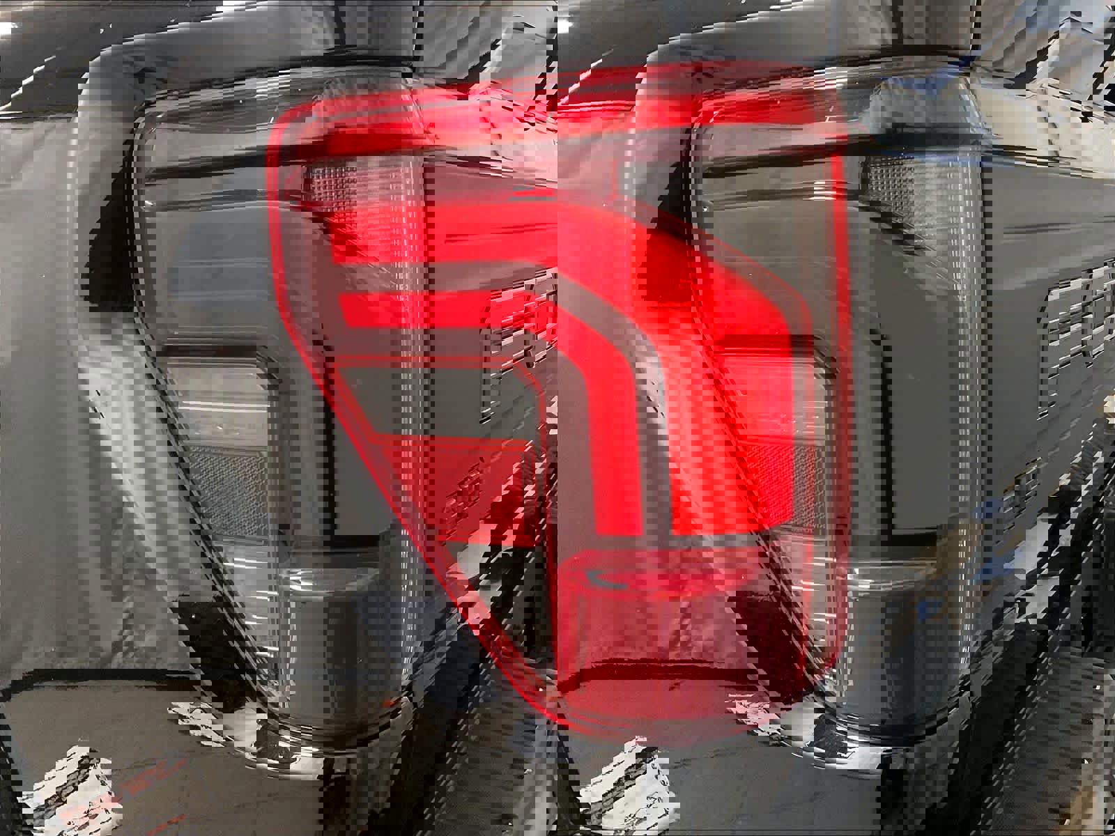 Used 2024 Ford F150 Raptor image 35