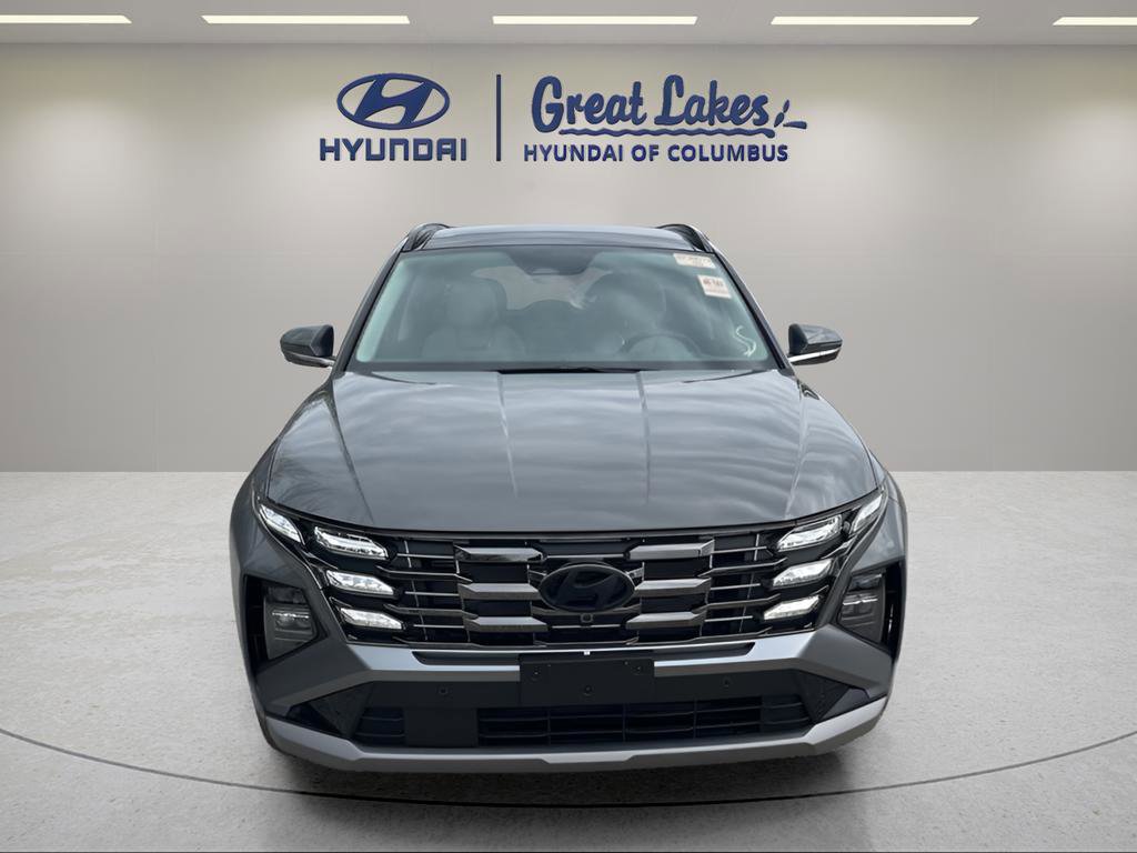 Used 2025 Hyundai Tucson Limited image 2