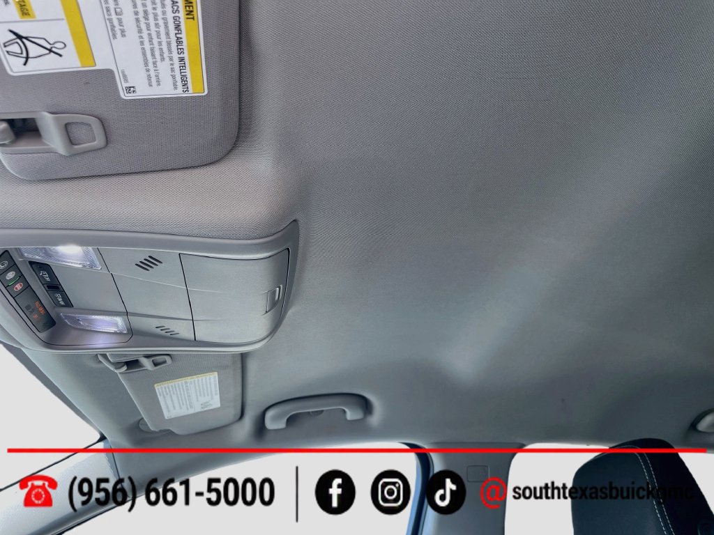 Used 2022 GMC Terrain SLE w/ Driver Convenience Package FWD image 18