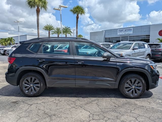 Used 2022 Volkswagen Taos S FWD image 3