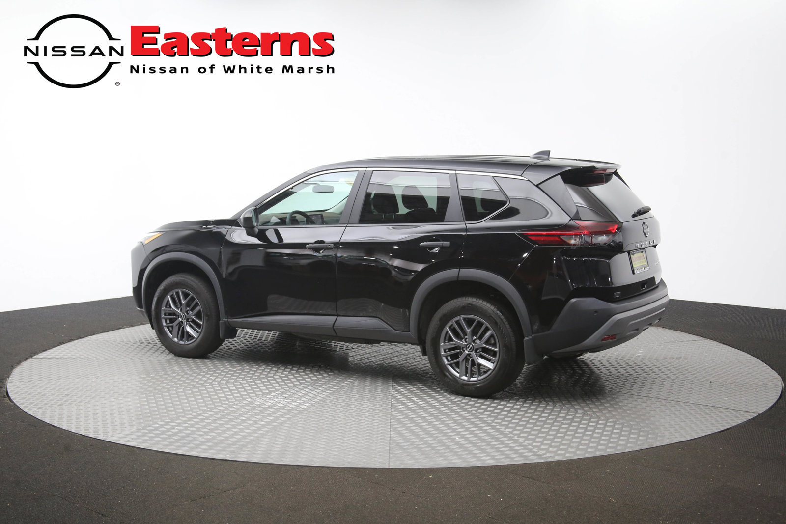 Used 2023 Nissan Rogue S AWD/4WD image 59