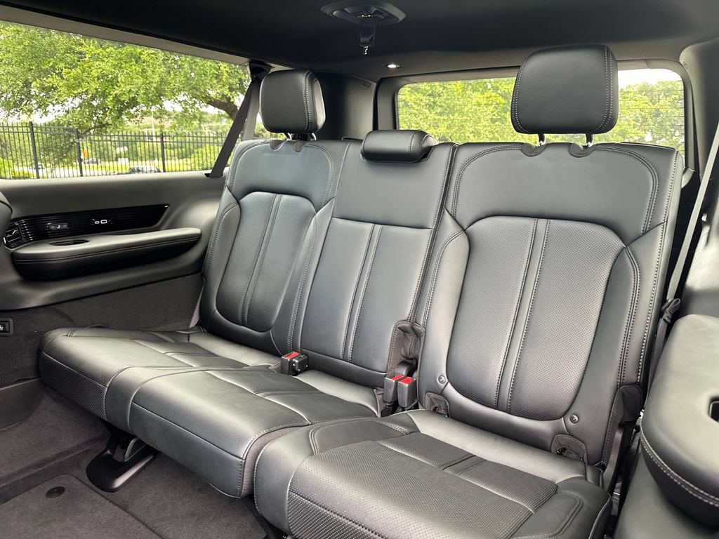 New 2026 Jeep Grand Wagoneer L Summit AWD/4WD image 35