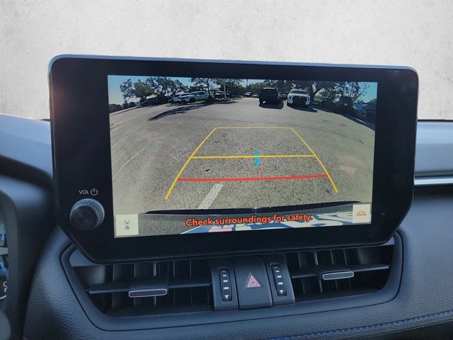 Used 2025 Toyota RAV4 XSE AWD/4WD image 14