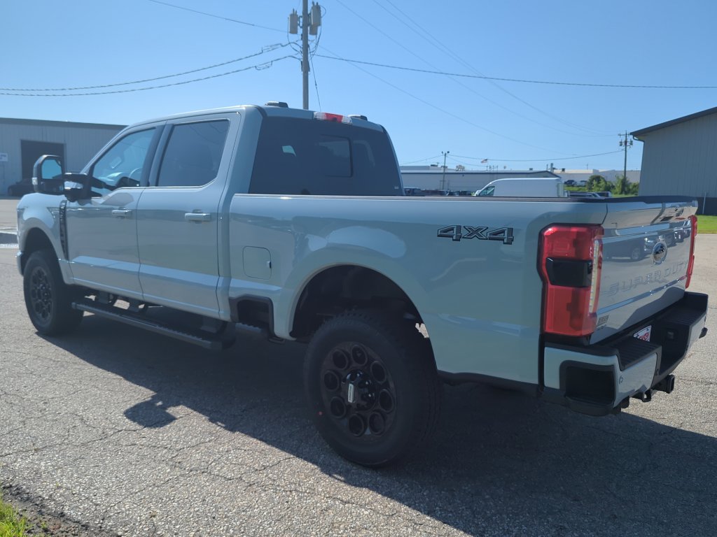 New 2025 Ford F350 XLT image 6