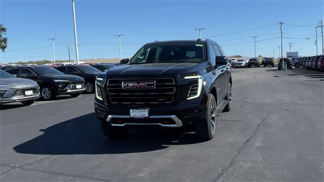 New 2026 GMC Yukon AT4 image 3