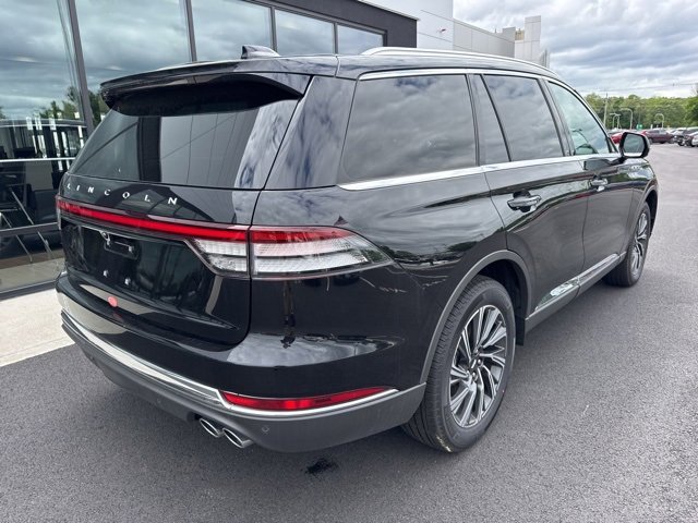 New 2025 Lincoln Aviator AWD w/ Equipment Group 101A image 3