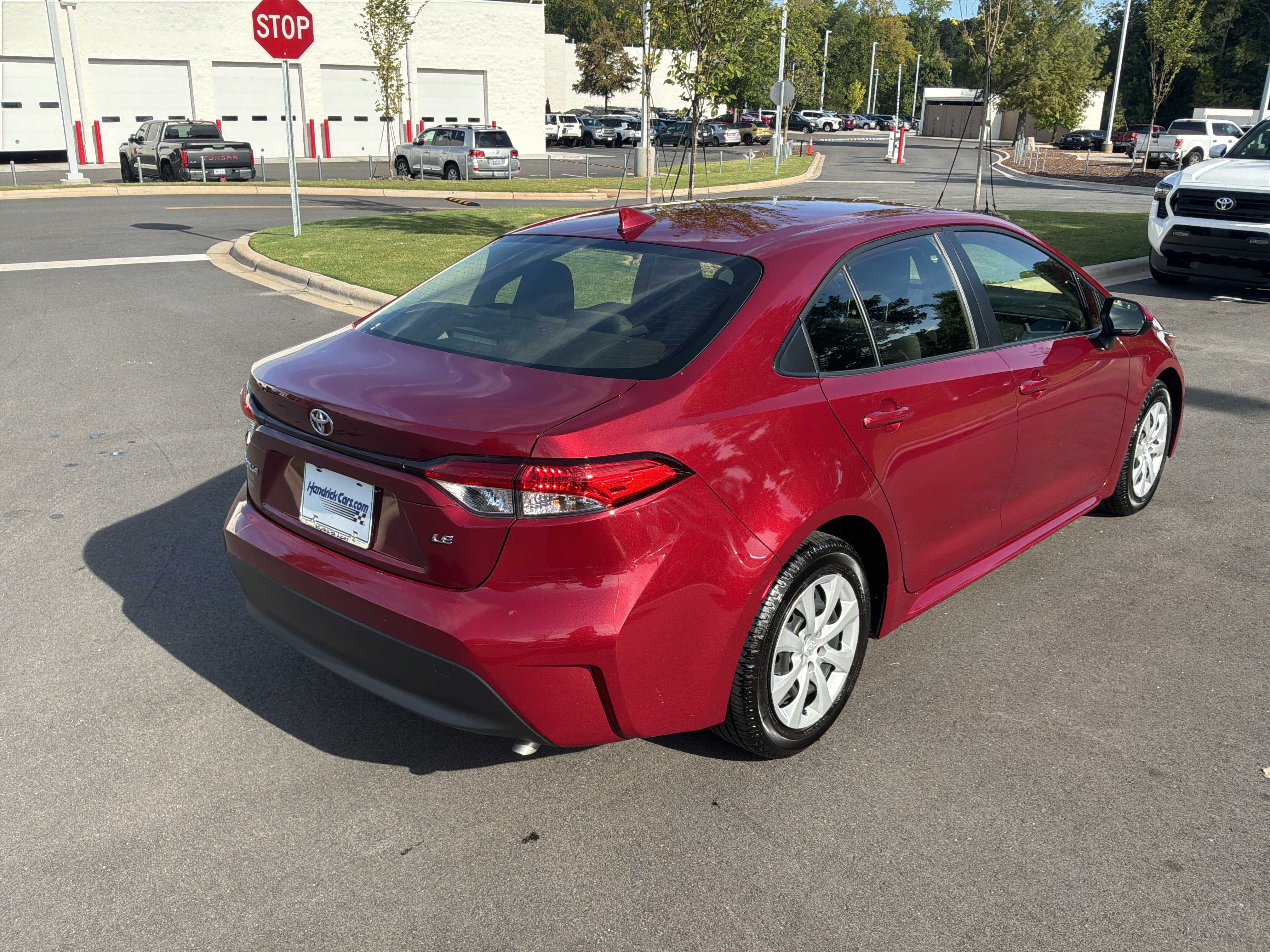 Used 2023 Toyota Corolla LE FWD image 10