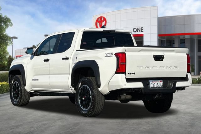 Certified 2026 Toyota Tacoma TRD Off-Road w/ TRD Off Road Premium Package AWD/4WD image 6