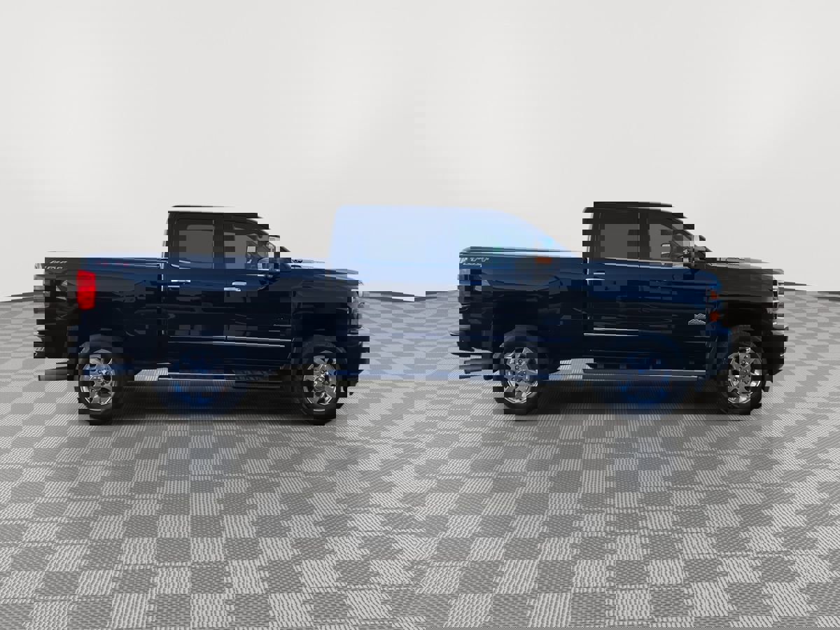 Used 2015 Chevrolet Silverado 3500 High Country image 8