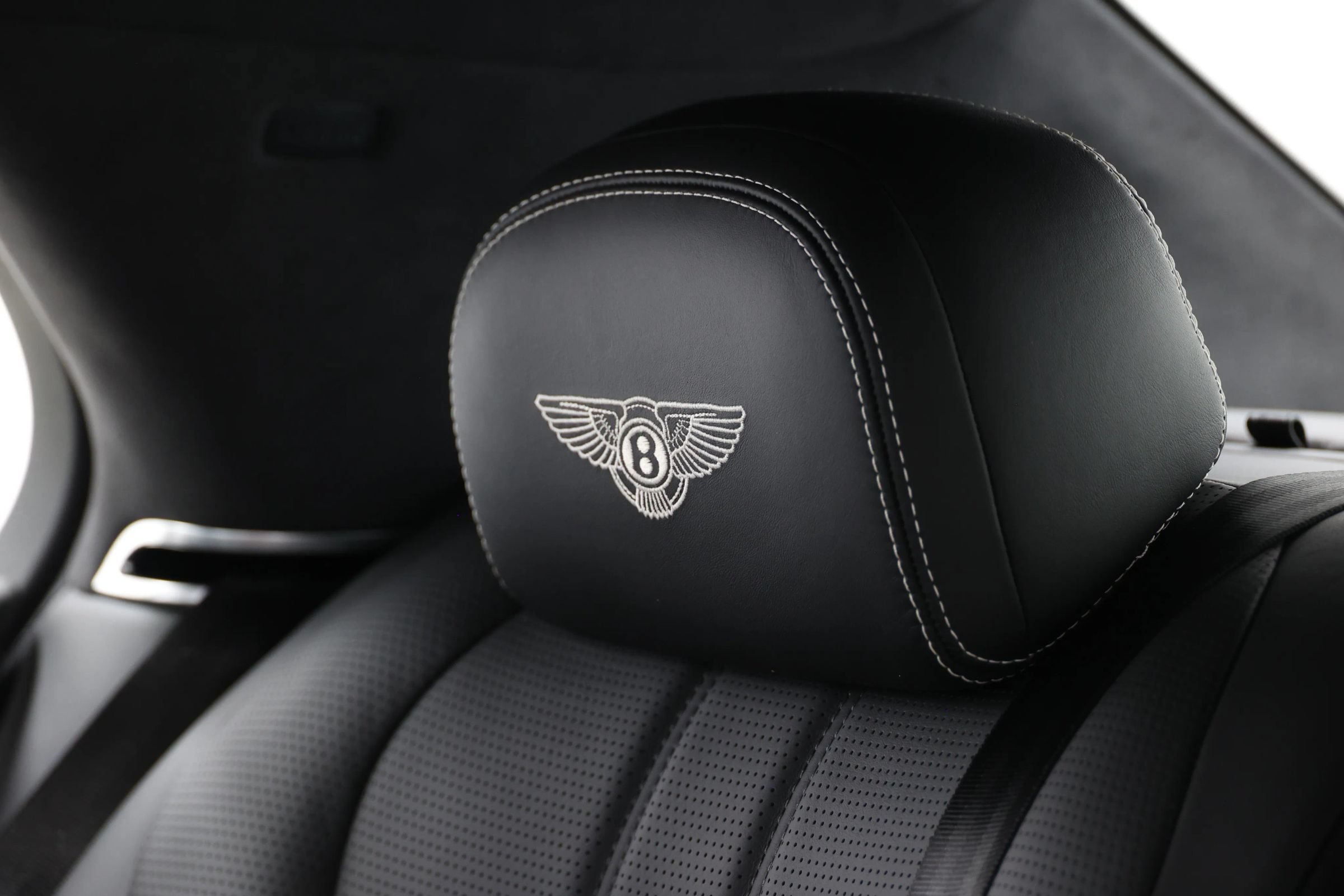 Used 2015 Bentley Flying Spur V8 AWD/4WD image 48